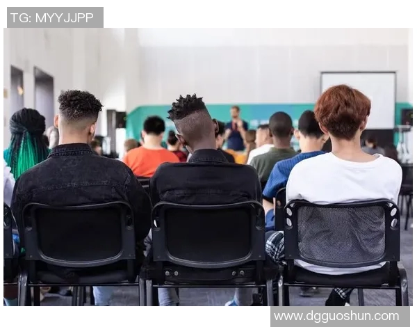 周军独家分享排球心得与技巧助你提升球技的全面指南 周军独家分享排球心得与技巧助你提升球技的全面指南