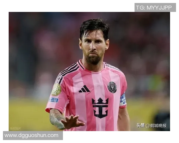 梅西的足球传奇之路与他在全球的影响力分析 梅西的足球传奇之路与他在全球的影响力分析